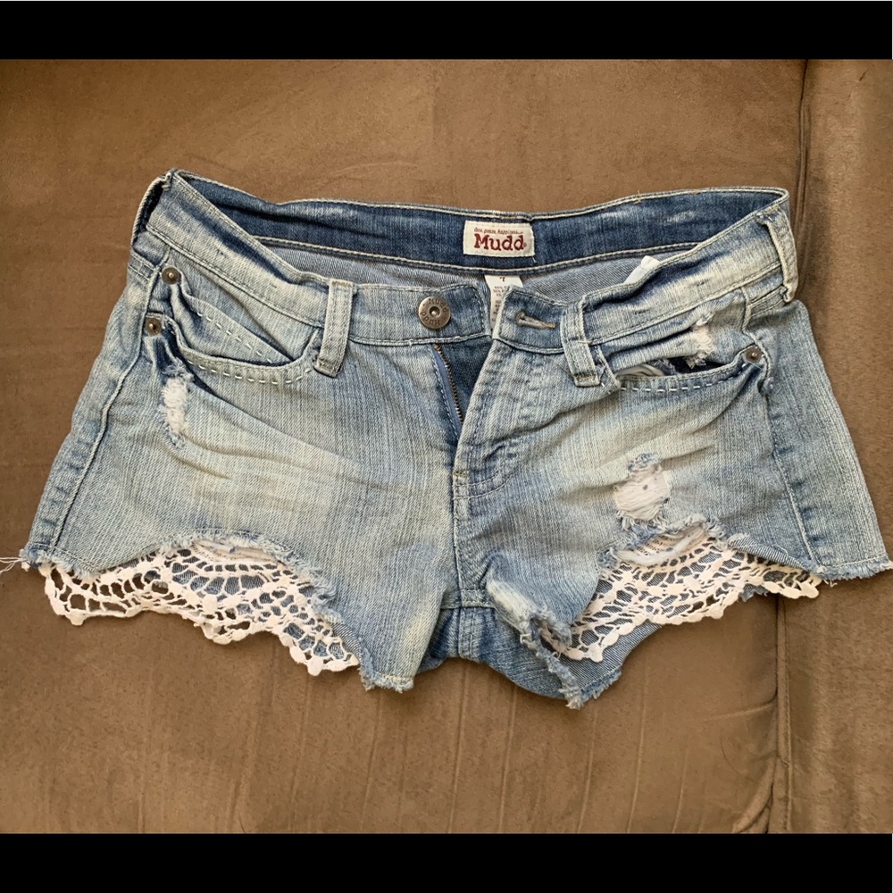 Lace Pocket Jean Shorts